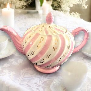 Ellgreave England Moses Pink Luster Striped Teapot #246